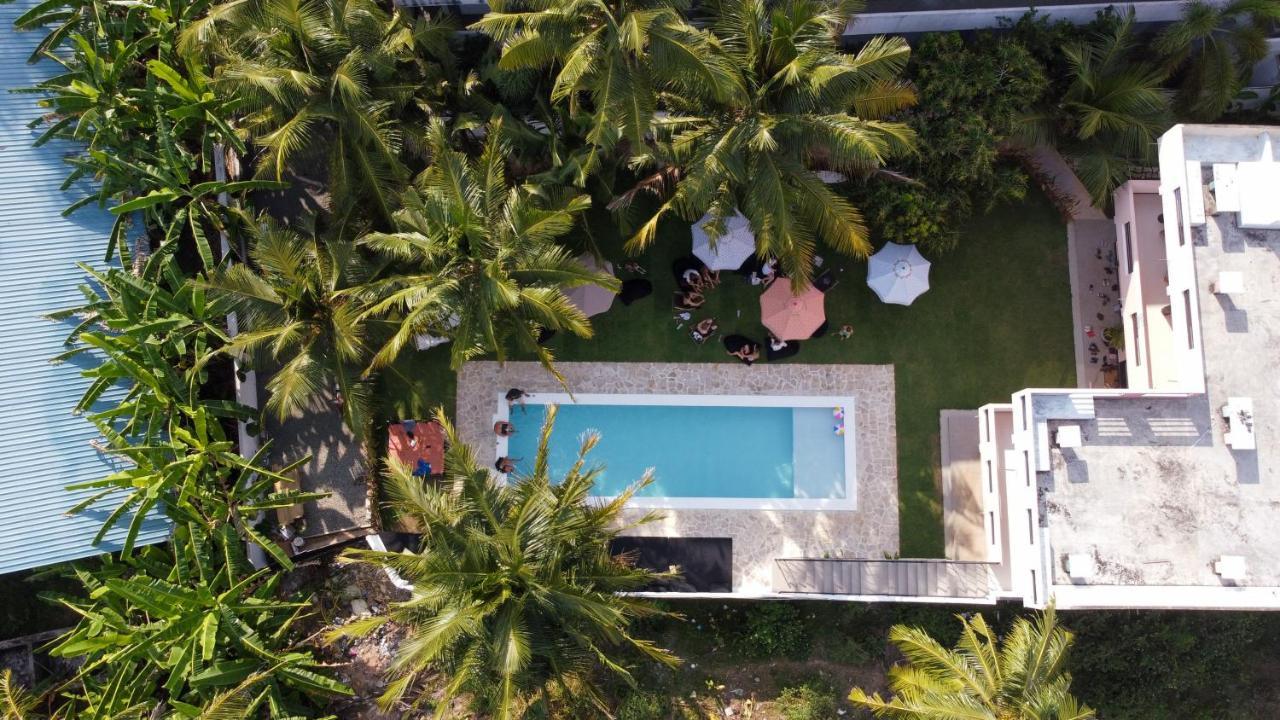 Spindrift Hostel Madiha (Adults Only) Matara Exterior photo