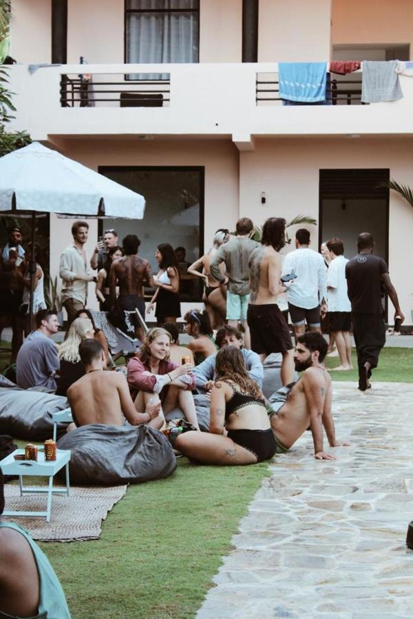 Spindrift Hostel Madiha (Adults Only) Matara Exterior photo